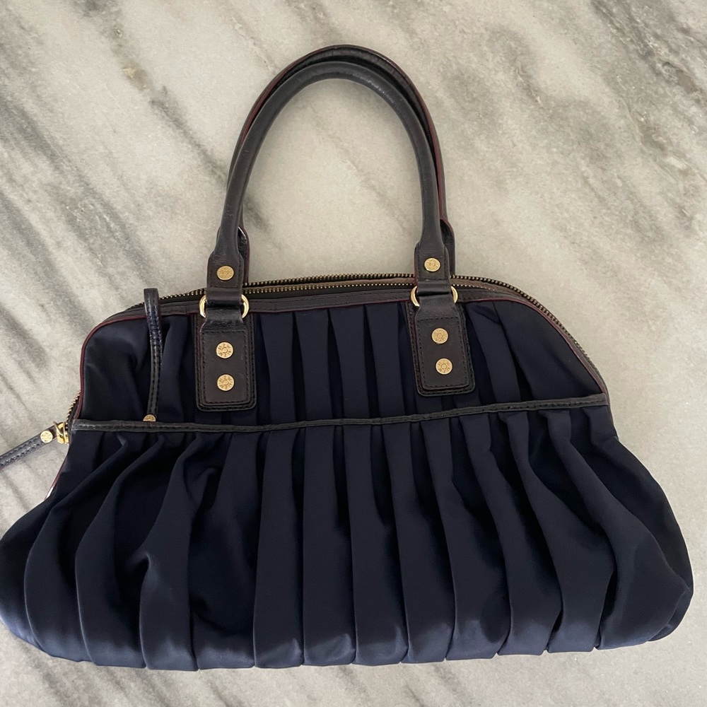 MZ Wallace Navy Bedford Bea Pleated Satchel Bag EUC  w/ neutral lining. AWESOME - Picture 15 of 16